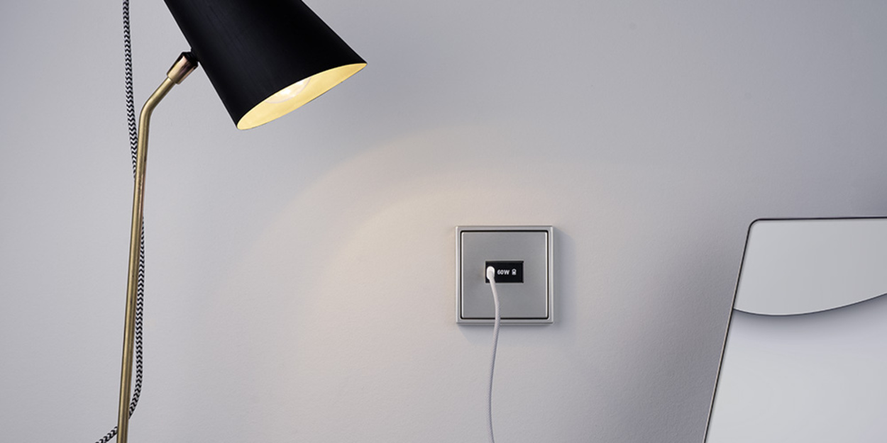 Ladegerät USB PD 60 bei Elektro Köll GmbH in Hausham