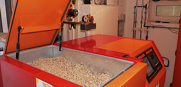Pelletheizung bei Elektro Köll GmbH in Hausham